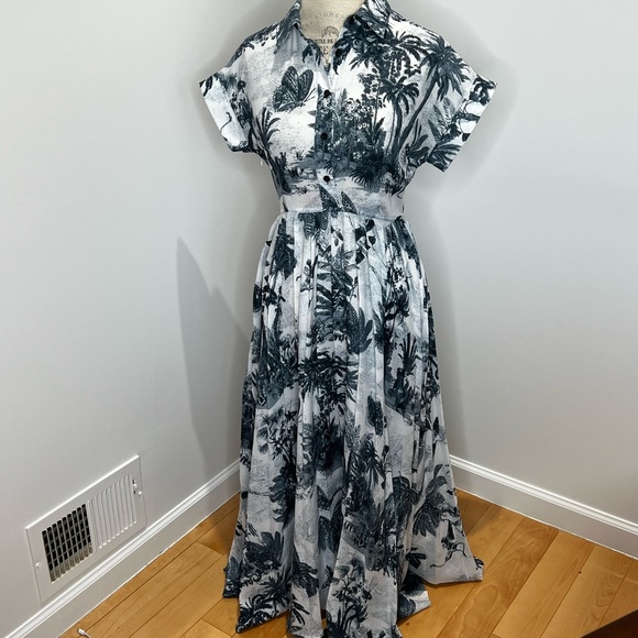 Beautiful summer maxi dress. Side zipper - Picture 1 of 7